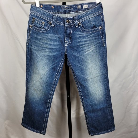 Miss Me Women's Capri Blue Jeans - Picture 2 of 9
